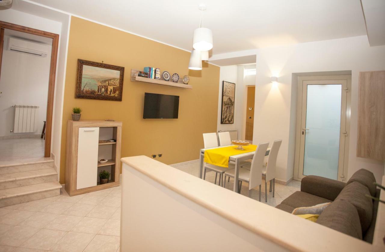 Casa Rosaria Apartment ตาออร์มินา ภายนอก รูปภาพ