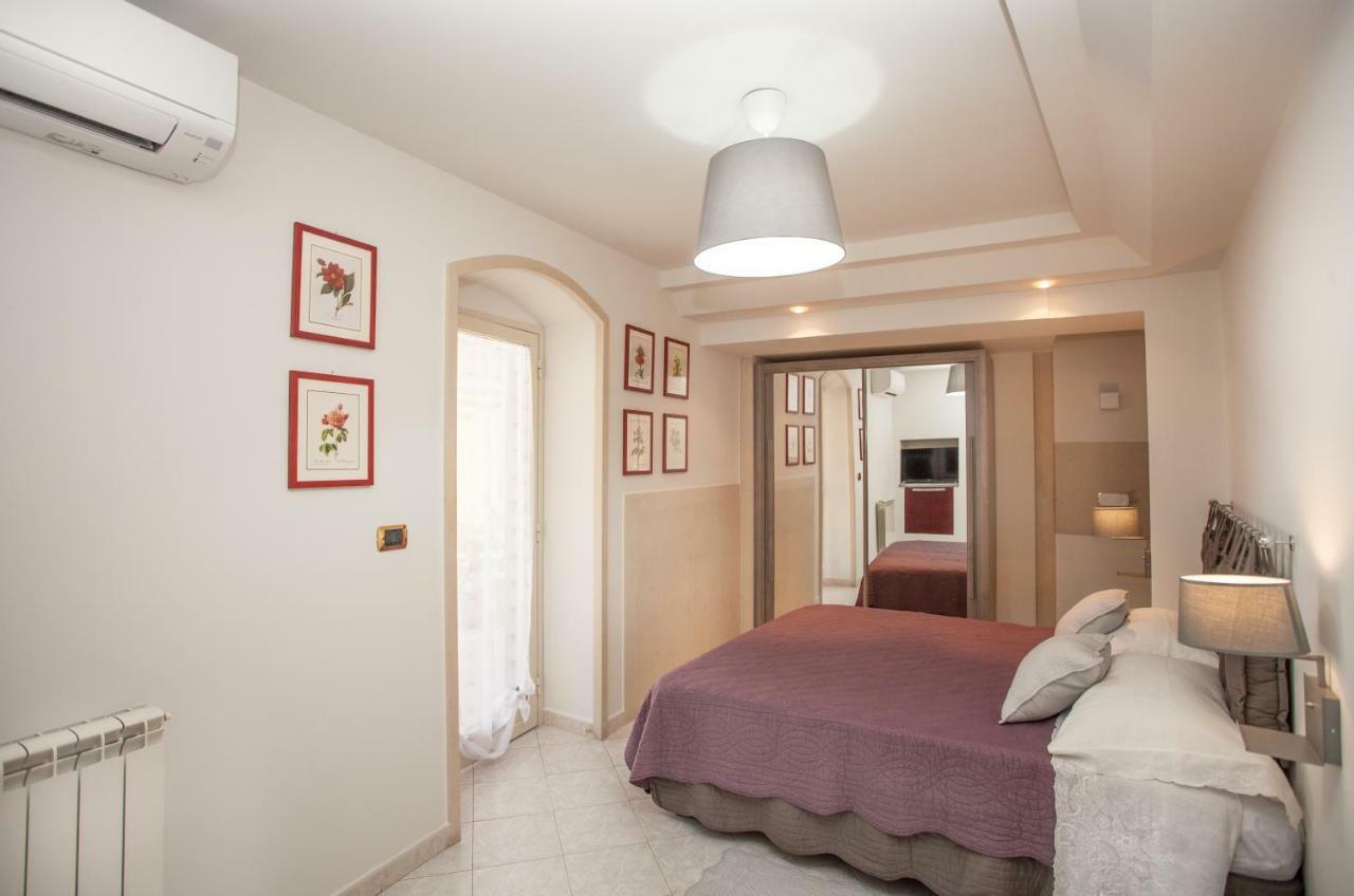 Casa Rosaria Apartment ตาออร์มินา ภายนอก รูปภาพ