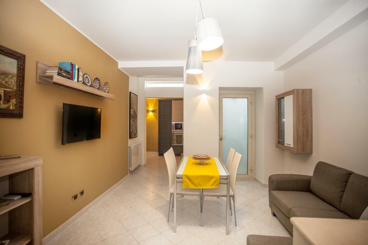 Casa Rosaria Apartment ตาออร์มินา ภายนอก รูปภาพ